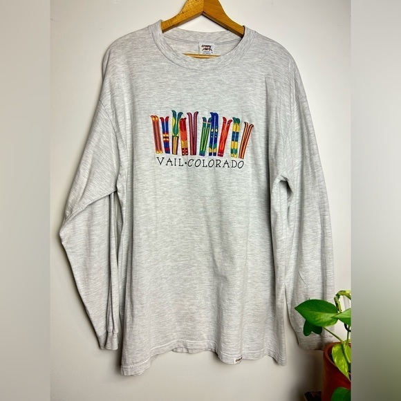 Crazy Shirt Hawaii Gray Embroidery Vail Colorado lightweight Sweatshirt 80s 90s - Picture 3 of 12